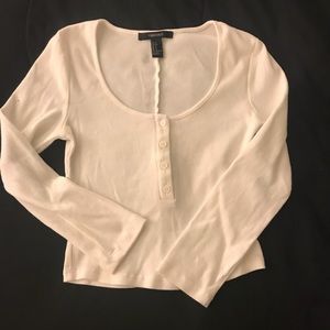 NWOT!! Crop top 3/4 sleeve top